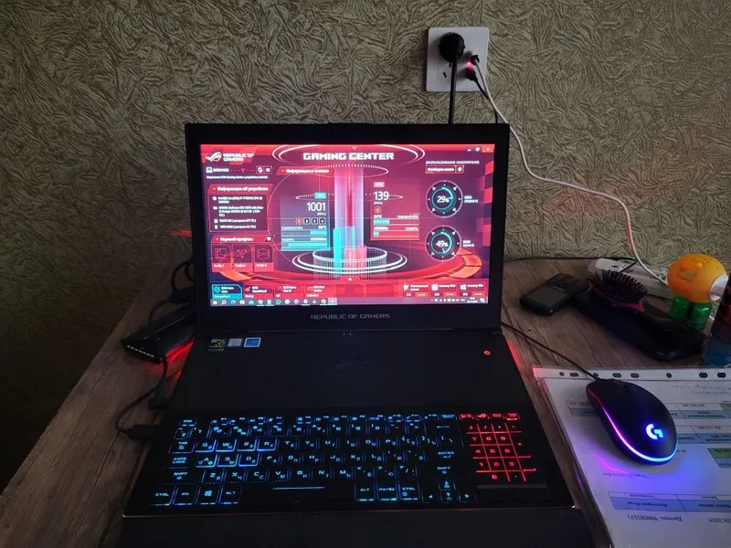 Asus ROG Zephyrus i7 1070 8Gb 1