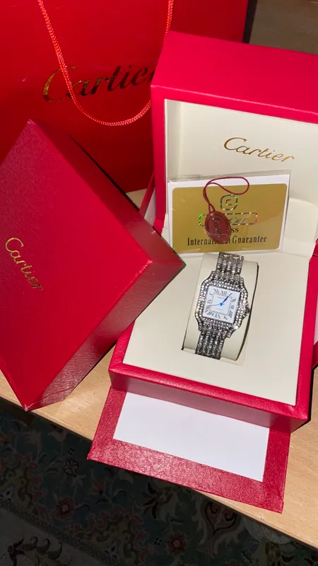 Часы Cartier 2