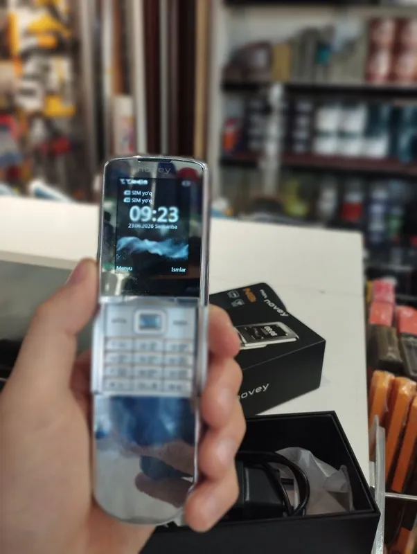 NOVEY N880 телефон — фото 2