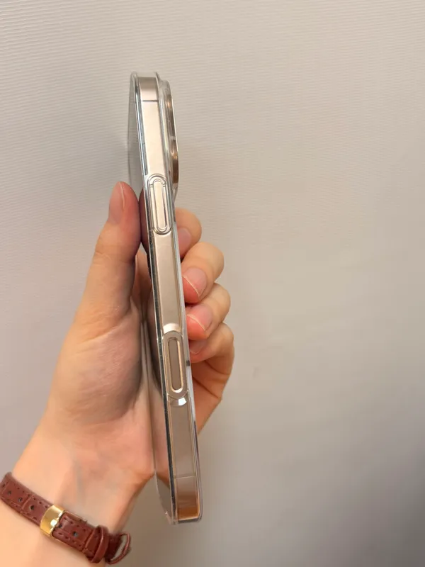 iPhone 16 Pro Max 3