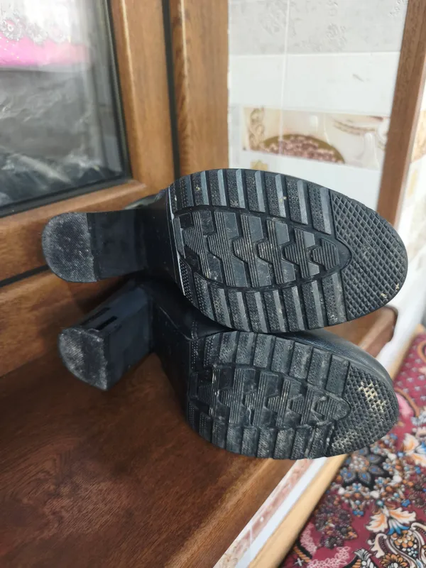 Ayollar etigi b/u 36-37 2