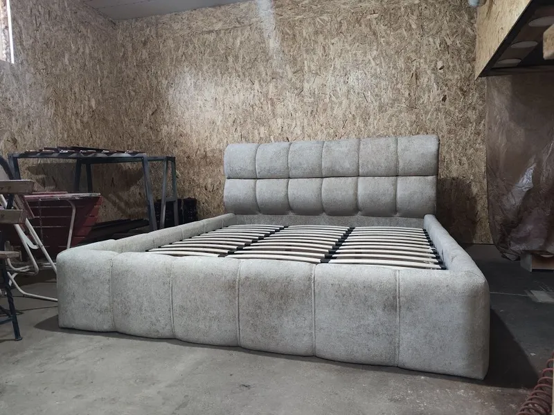 Продам кровать делал сам новая 2 Продам кровать делал сам новая 2