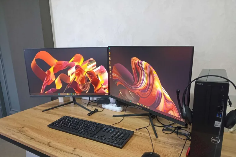 logistika uchun monitor va case tayyor holatda 4 logistika uchun monitor va case tayyor holatda 4