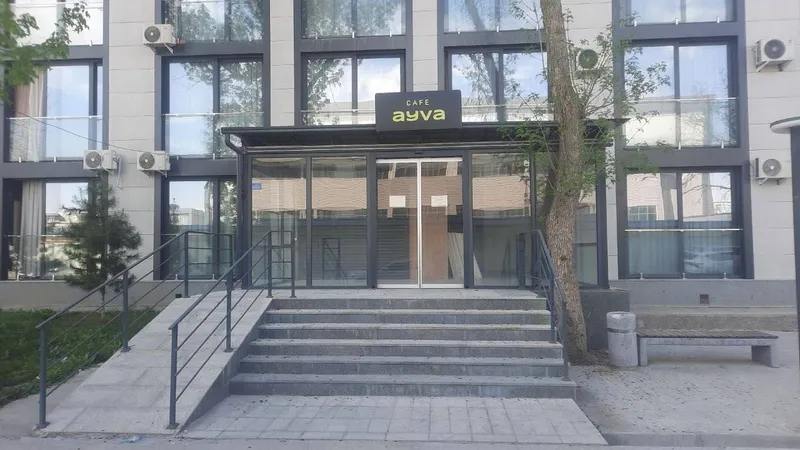 Besh Chinor Продаётся Коммерческое Помещение 40 м2 ул.Махтумкули