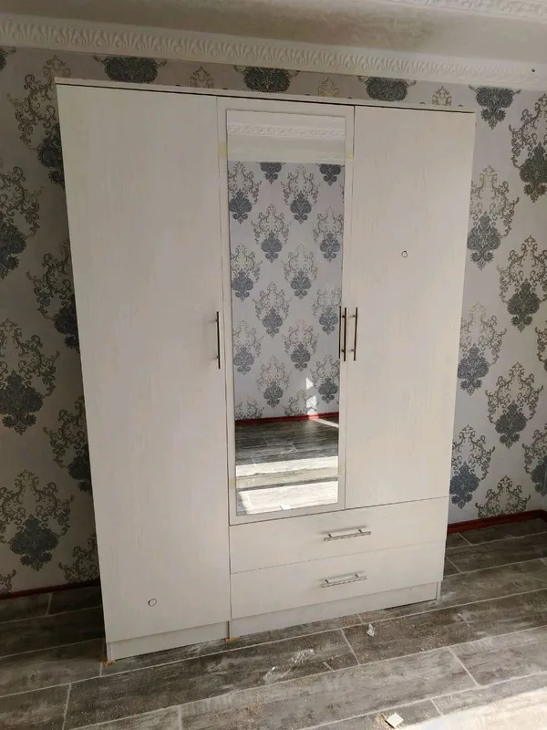 shkaf sotiladi dastafka ustanovka bepul buladi — фото 1