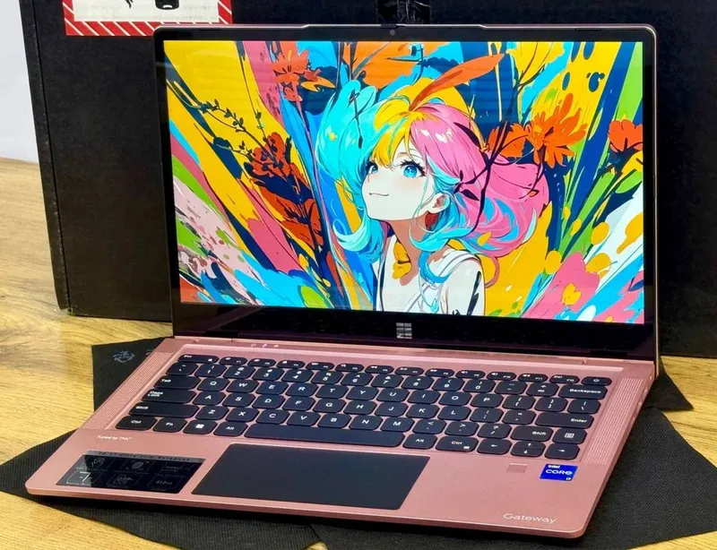 GETWAY RoSe GolD America Sensor EKRAN I7-Processor 4 GETWAY RoSe GolD America Sensor EKRAN I7-Processor 4