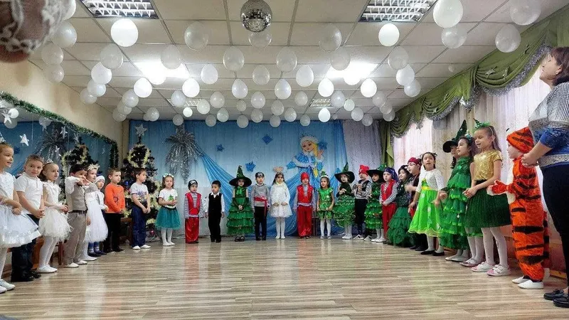 Yangi yil karnaval bayram kiyimlari ijaraga. 3 Yangi yil karnaval bayram kiyimlari ijaraga. 3