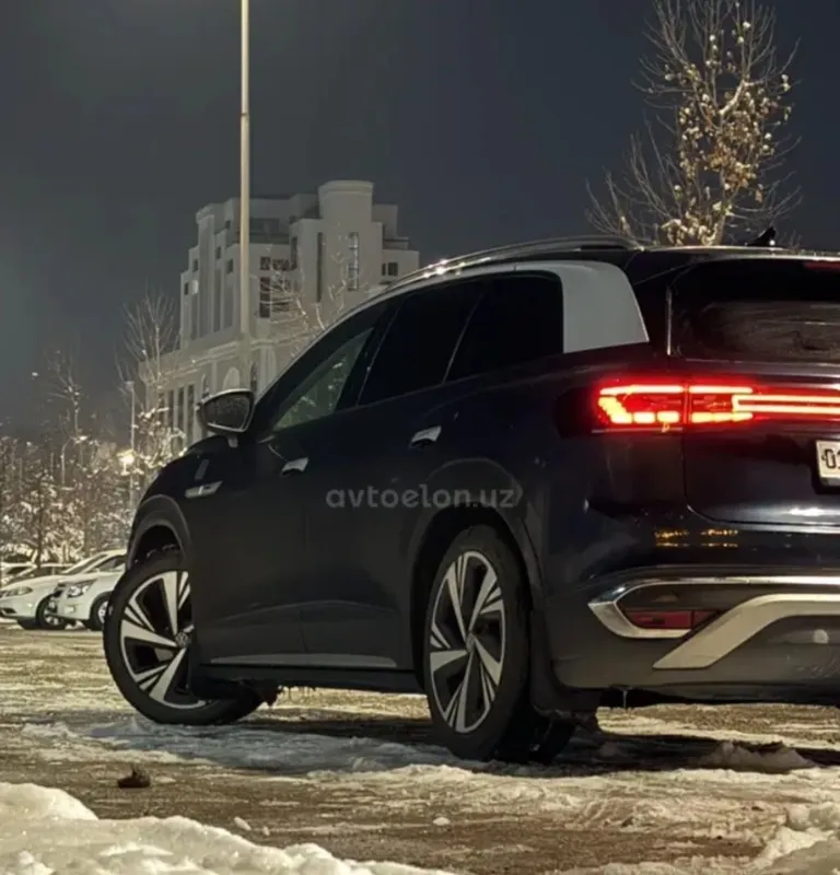 Volkswagen ID6 cross 4