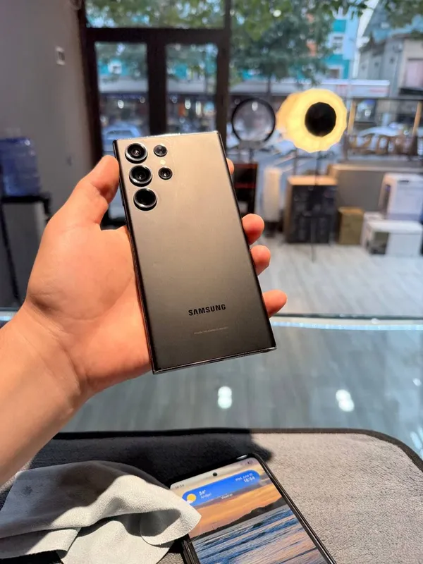 Samsung Galaxy S23 Ultra Samsung Galaxy S23 Ultra