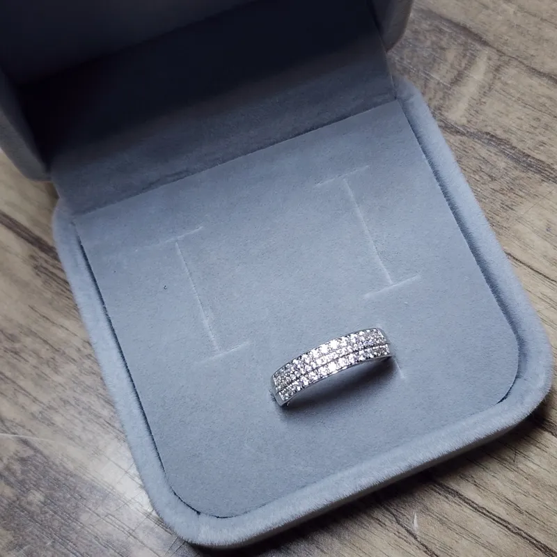 Серебряное кольцо 2 Серебряное кольцо 2