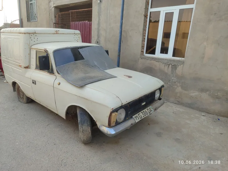 Avtomashina sotiladi Maskvich kombi
