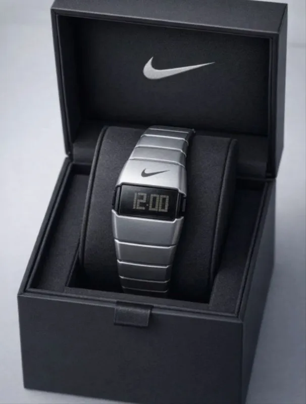 Klassik sport erkaklar soati Nike