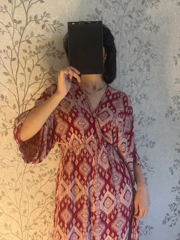 Женское национальное платье 2 Женское национальное платье 2