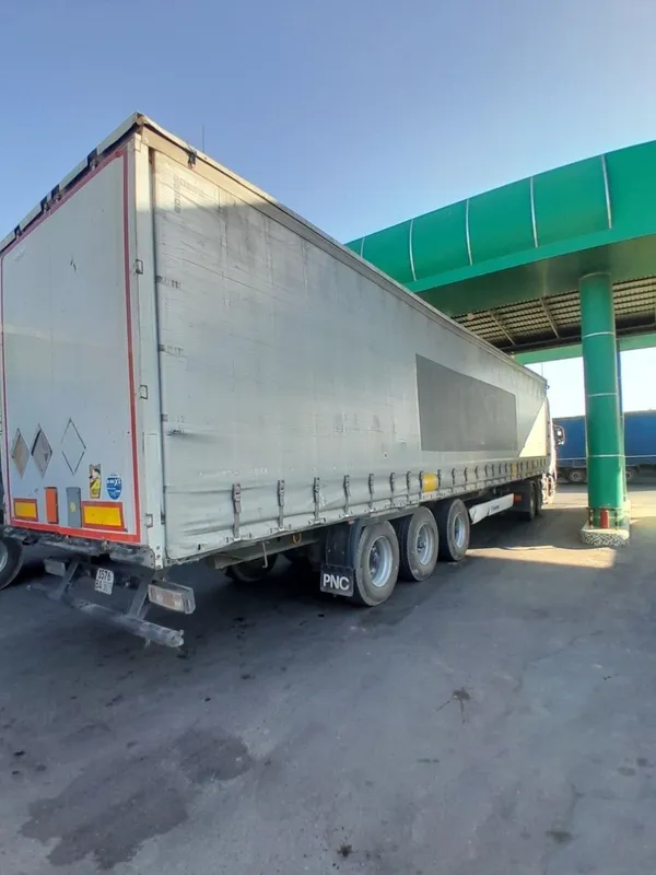 HOWO A7 + KRONE Прицеп Сотилади 4
