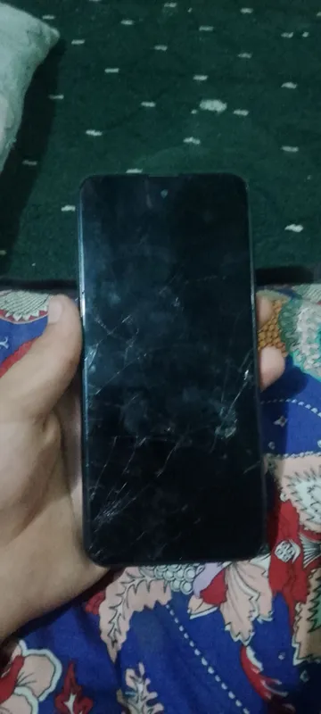 telefon sotiladi xotira 128gb pubg 45fps 2