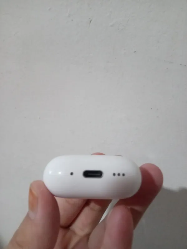 Apple Airpods 4 8