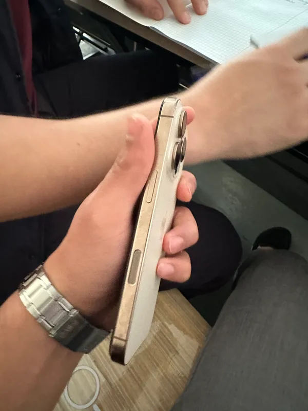 iPhone 16 Pro, 256 ГБ, ёмкость 89% 4 iPhone 16 Pro, 256 ГБ, ёмкость 89% 4