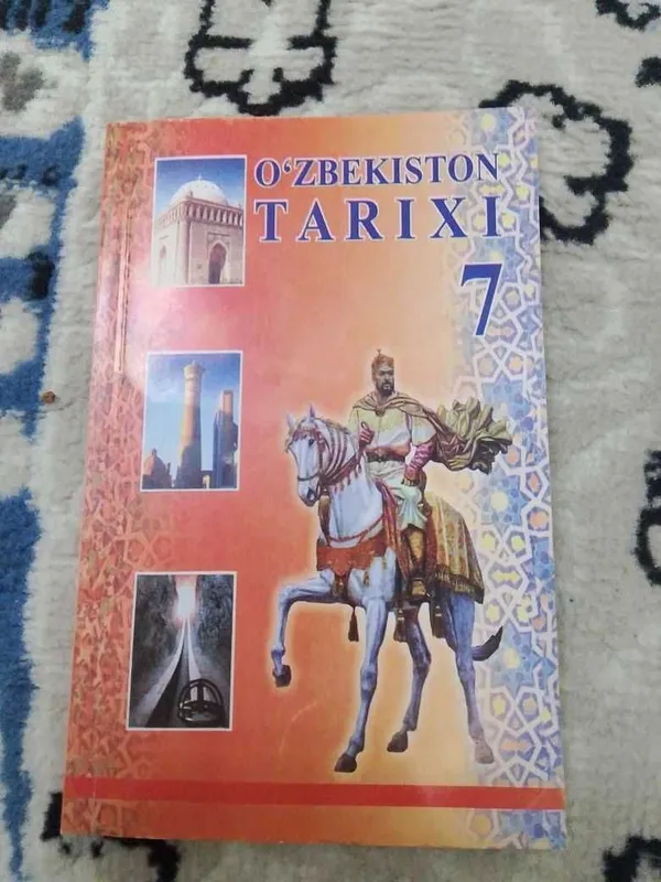 Tarix kitobi sotiladi