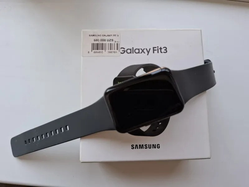 Galaxy fit 3 сотилади. Galaxy fit 3 сотилади.