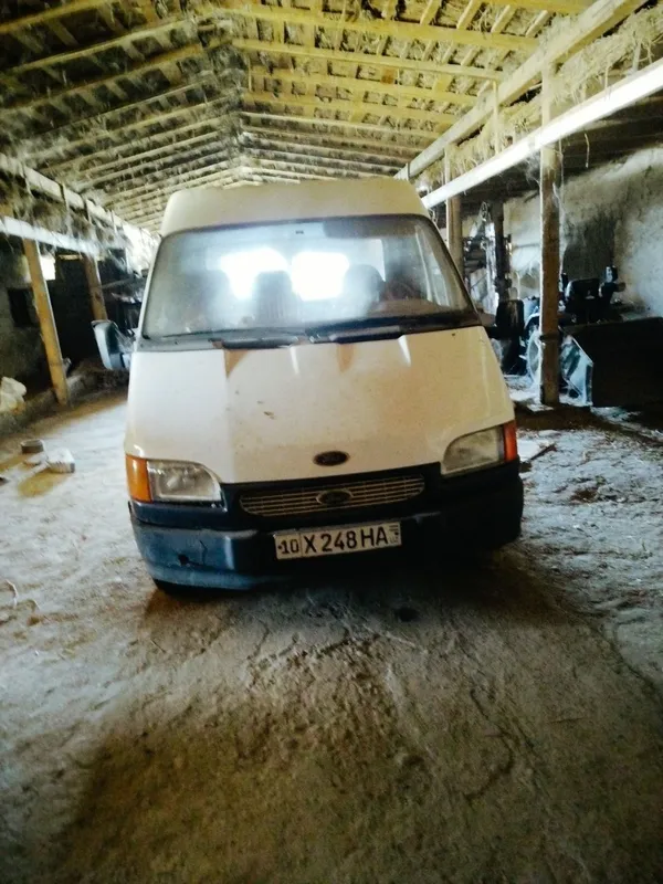 Ford Transit, 1991 года, дизель 4 Ford Transit, 1991 года, дизель 4