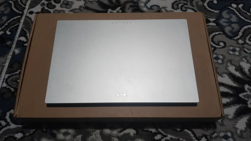 Acer aspire lite 15 — фото 1