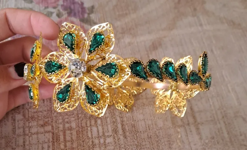 Diadema/ karona tillarang 3 Diadema/ karona tillarang 3