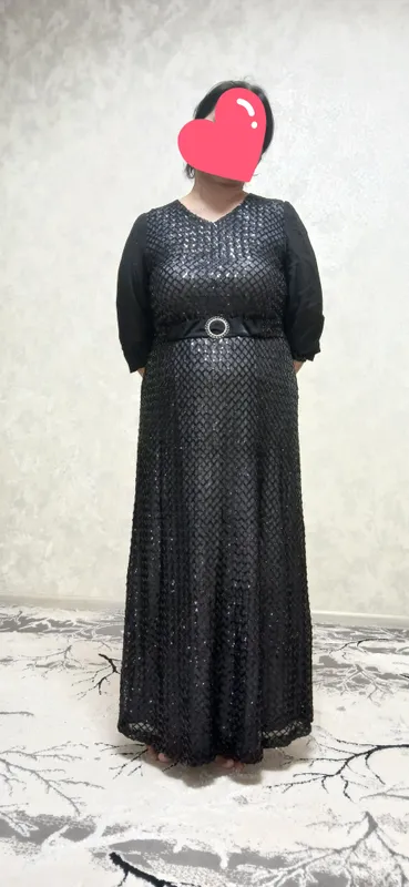 Nafis oqshom ko'ylagi