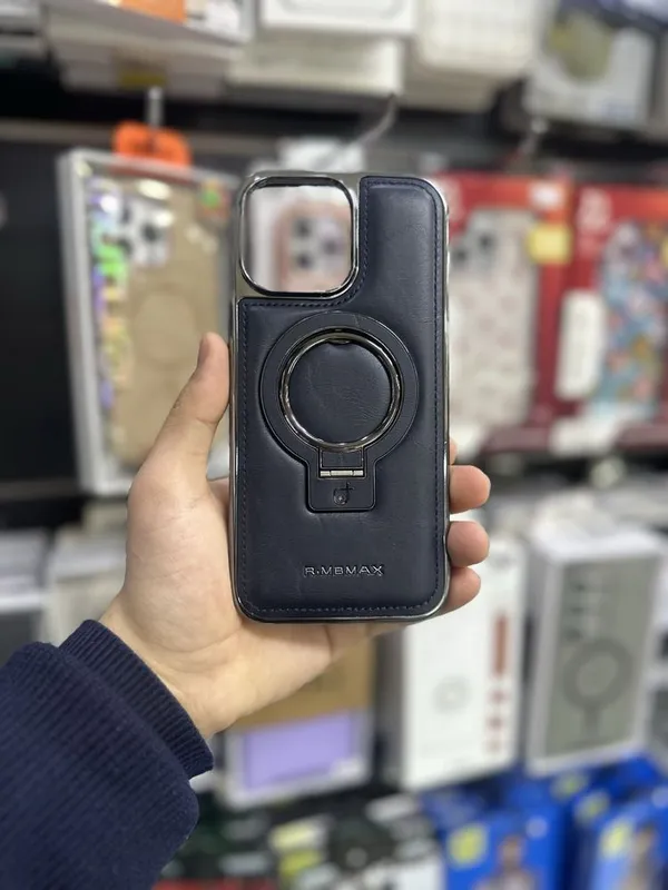 Iphone 16 pro max чехол с подставкой 5
