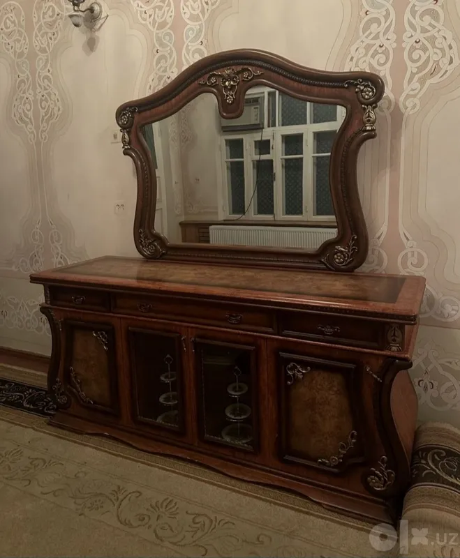 Мебель из Китая: горка, комод Vilga, заводская фабрика 7