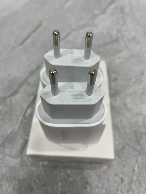 Iphone zaryadka apple galovka 20w зарядка оригинал 3 Iphone zaryadka apple galovka 20w зарядка оригинал 3