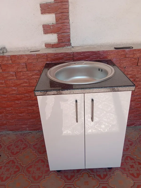 Kuxinniy mo'yka sotiladi yangi 4