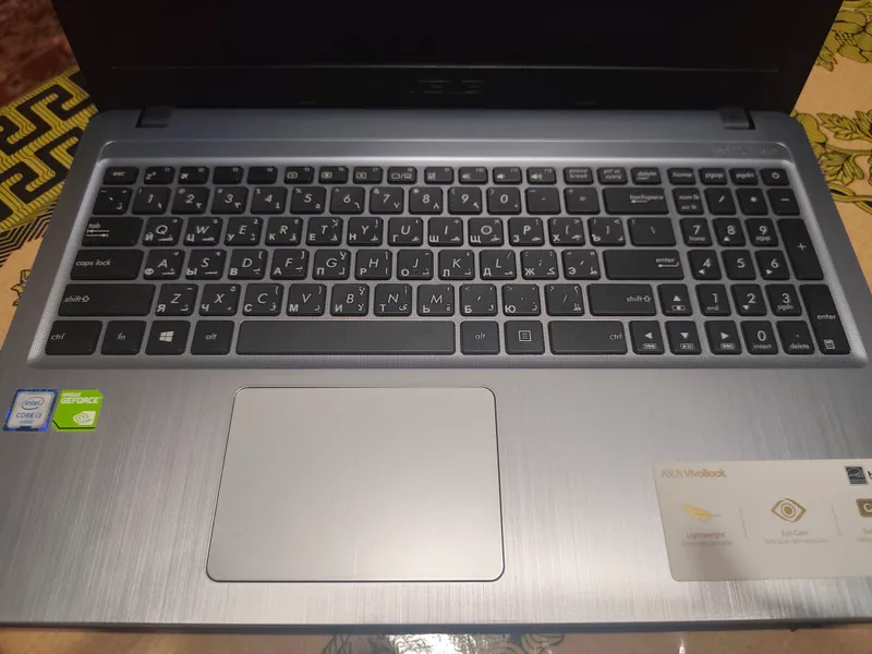 Ноутбук ASUS vivobook X540U — фото 2 Ноутбук ASUS vivobook X540U — фото 2