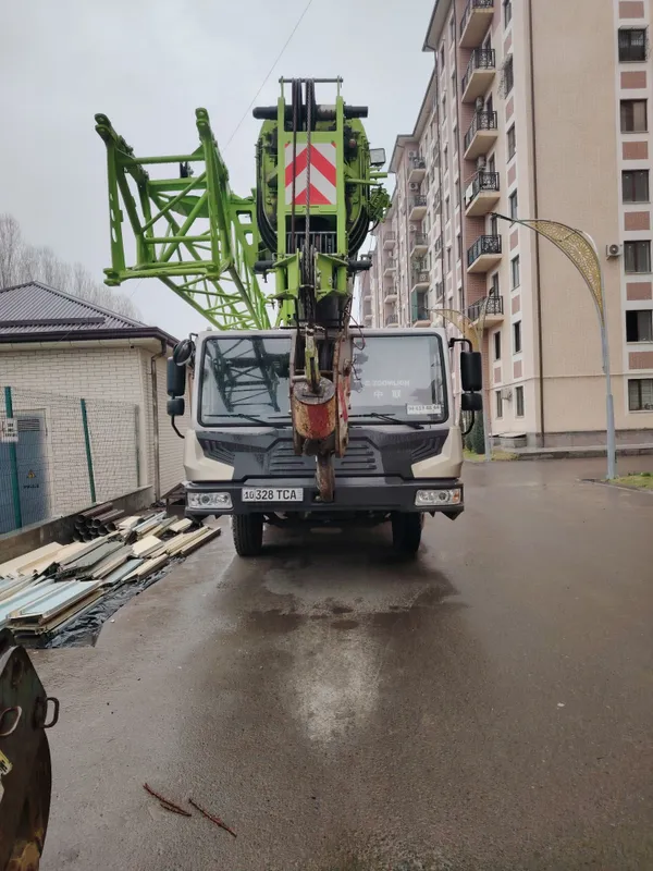 Avto Kran xizmati 30 To'na 43 Metir 24/7