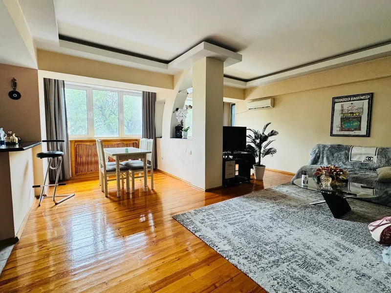 Спецплан 2к / 80 м² на Космонавтов — $125,000