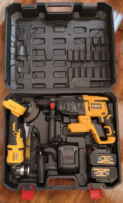 Комплект 2в1 аккумуляторной болгарки с перфоратором DeWALT