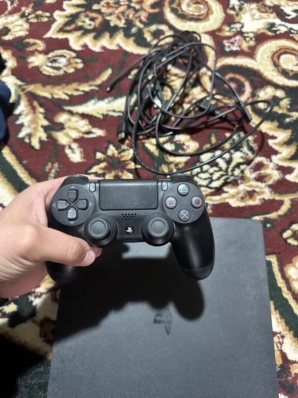Playstation 4+ sotiladi xolati yangi — фото 1