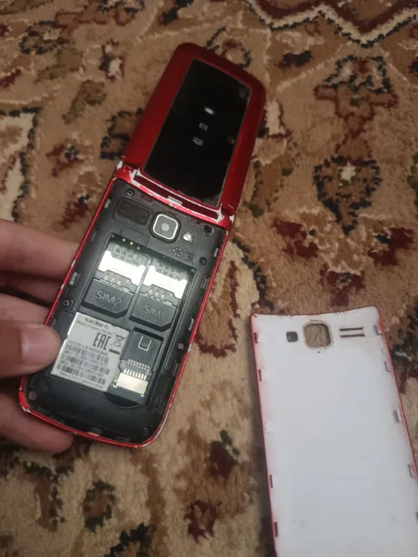 manzil:moʻmi bozor telefon narxi:30som