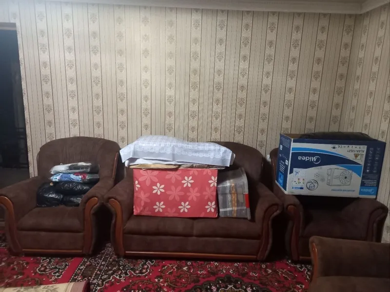 Divan kreslo sotladi 1 Divan kreslo sotladi 1