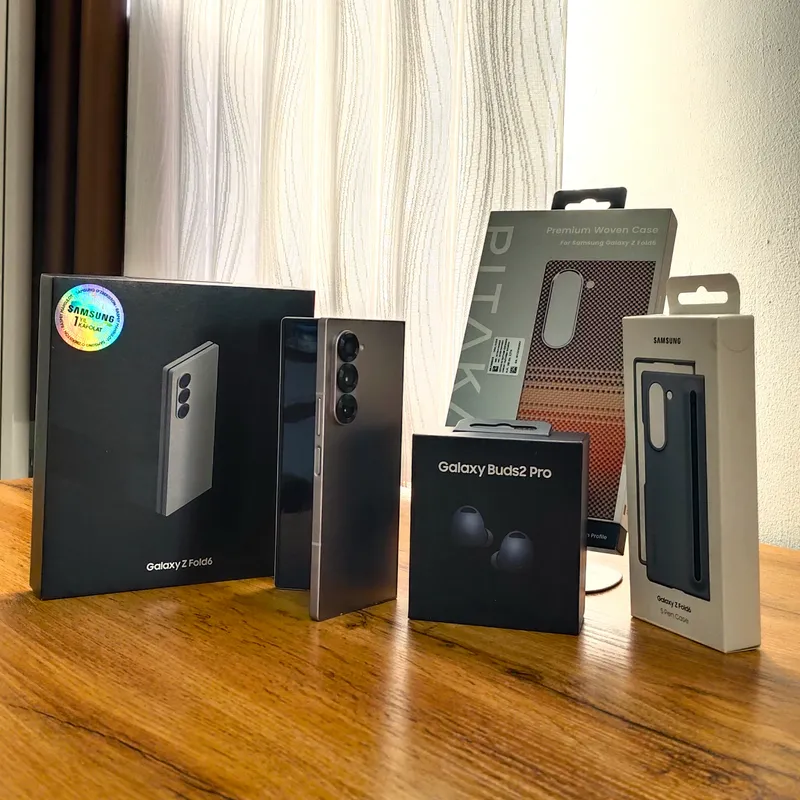 Galaxy Z Fold 6 12/512 GB 2 Galaxy Z Fold 6 12/512 GB 2