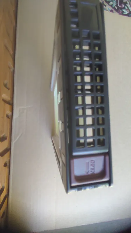 HP server uchun 2.5 dyuym HDD tray — фото 1