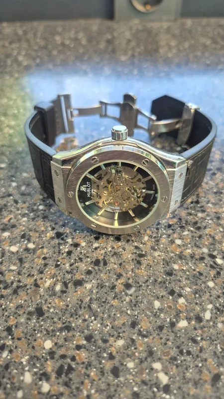 Hublot Skeleton mexanik qo‘l soati 2 Hublot Skeleton mexanik qo‘l soati 2