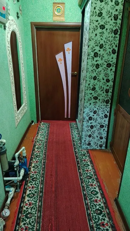 3 xonali Uy Sotiladi