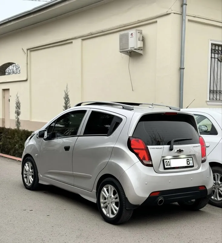 Spark 2010 M/T navarot 4 Spark 2010 M/T navarot 4