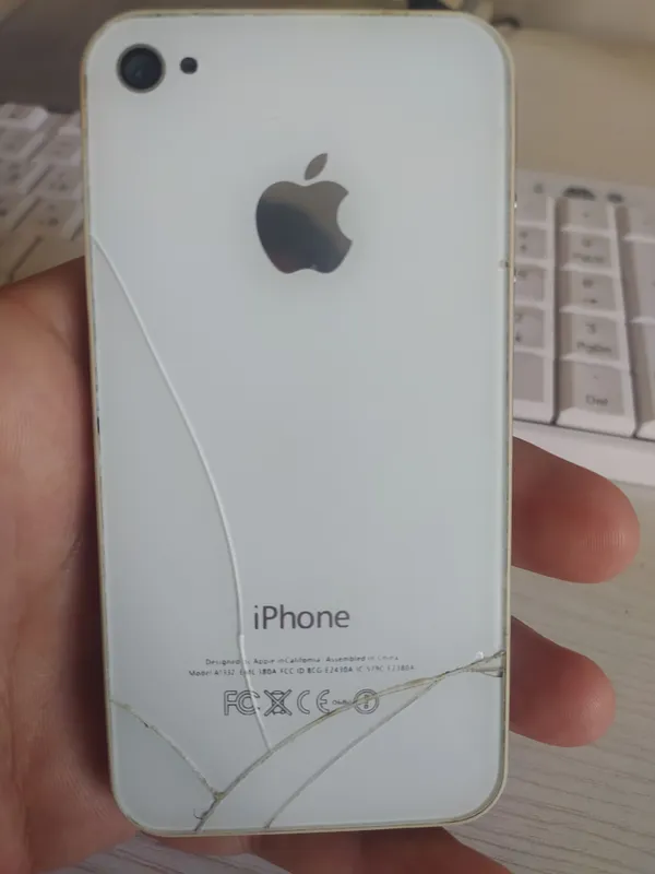 iPhone 4 3 iPhone 4 3