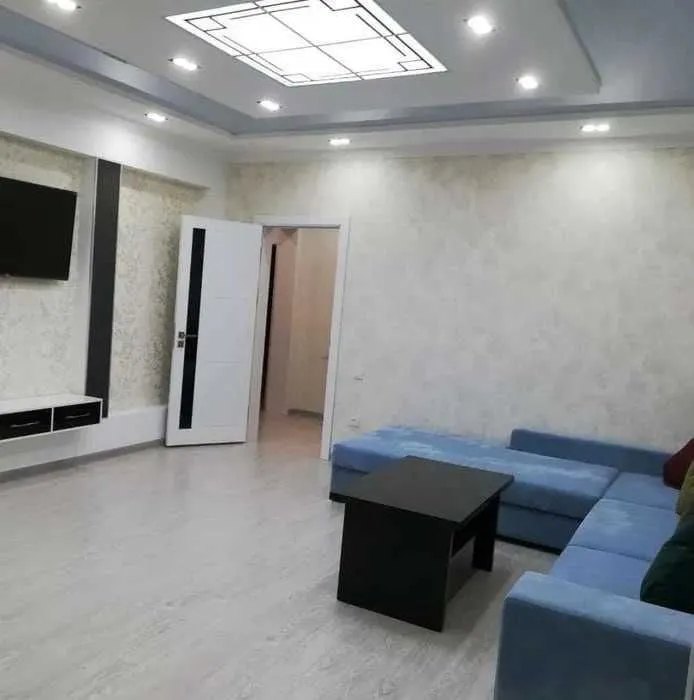 СДАЕТСЯ СЕМЬЯМ ЕВРОДВУШКА! 70м2| Чорсу базар 374* — фото 1