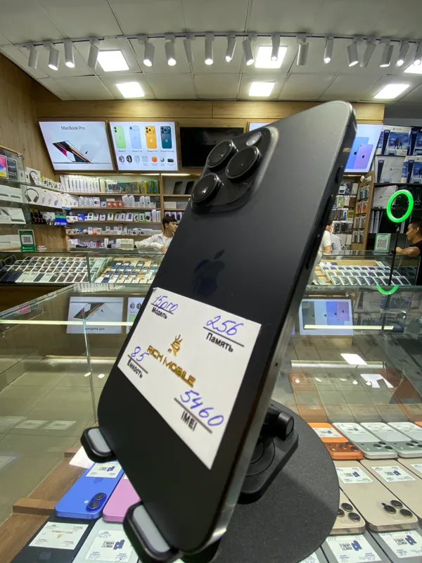 Ip 15 pro 256Gb 85yomks holat yaxshi karobka bor — фото 1