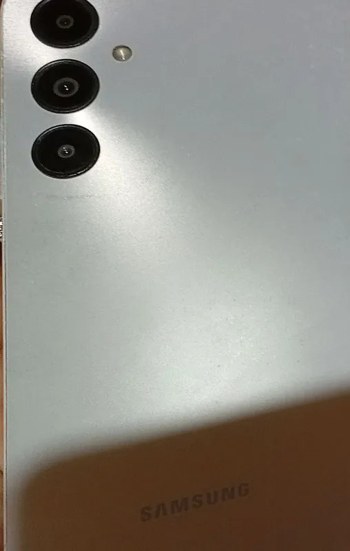 Samsung 05s holati idealxotira128G20kunishlatilgan