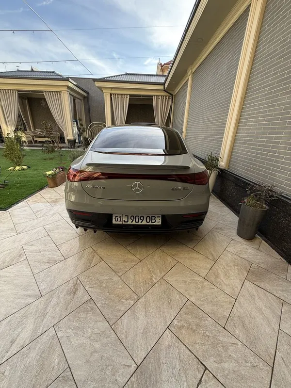 Mercedes benz EQE53 AMG 5 Mercedes benz EQE53 AMG 5