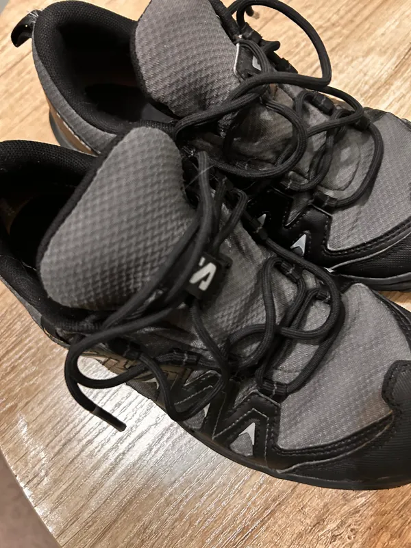 треккинговые кроссовки Salomon с мембранойGORE-TEX 1