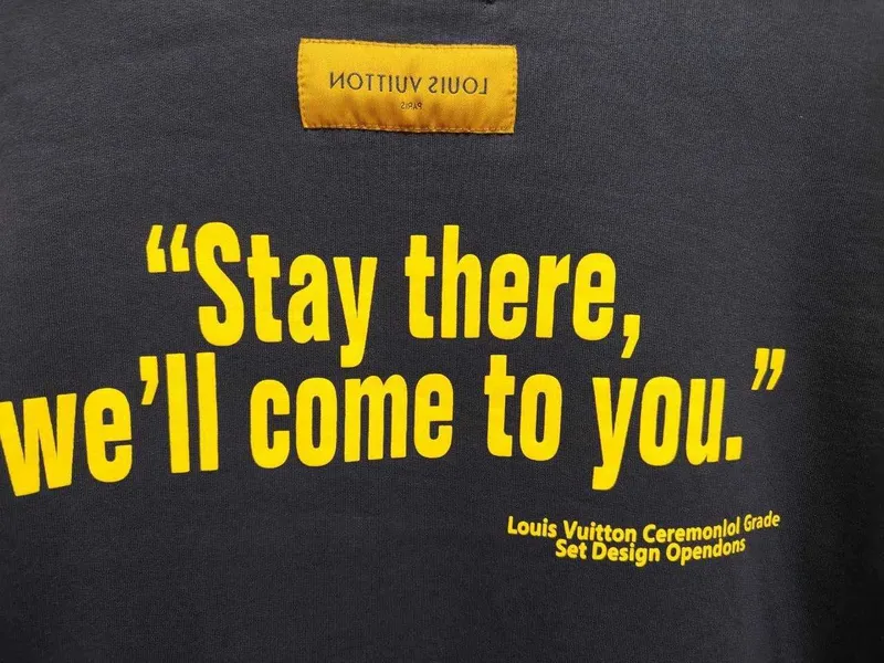 Louis Vuitton Свитшот Толстовка Футболка / S / M / XS 5 Louis Vuitton Свитшот Толстовка Футболка / S / M / XS 5